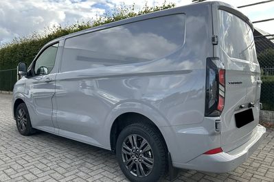 Ford Transit Custom 320 L1H1 Limited