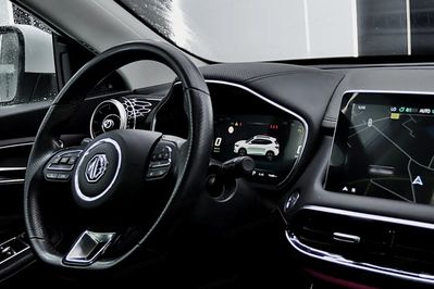 MG HS EHS 1.5 T-GDI PHEV