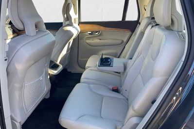 Volvo XC90 B5 D AWD Inscription 7os aut