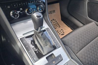 Skoda Superb 2.0 TDI Ambition DSG