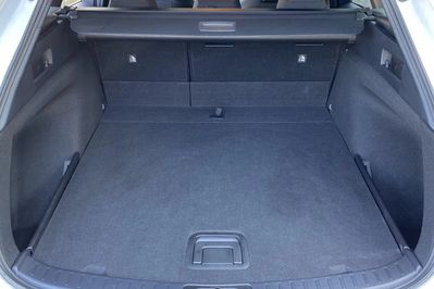 Suzuki Swace 1.8 Hybrid Premium Plus CVT