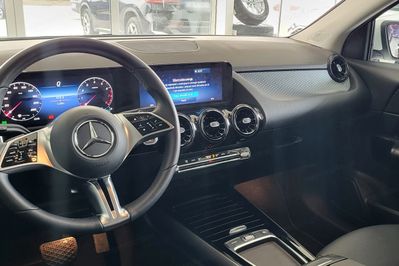 Mercedes GLA 200