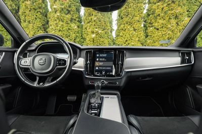 Volvo S90 D5 AWD R-Design aut