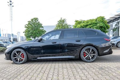 BMW Seria 5 Touring 520d xDrive M Sport