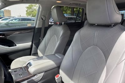 Toyota Highlander Executive 2.5 Hybrid AWD