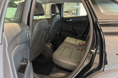 Opel Crossland X 1.2 T Business Elegance