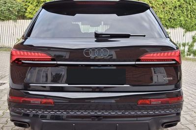 Audi Q7 TDI quattro S Line