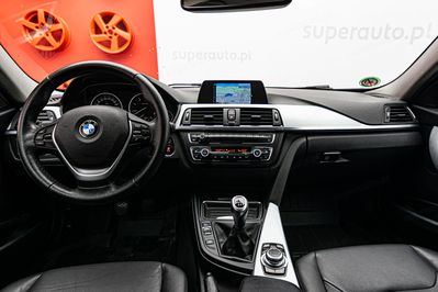 BMW Seria 3 320d 2.0 Modern Line