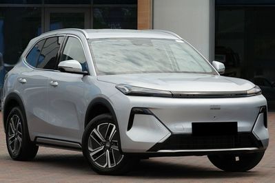 Geely Starray EM-i 1.5 PHEV Pro