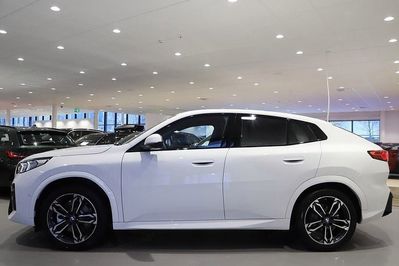 BMW iX2 eDrive20 M Sport