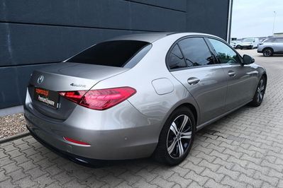 Mercedes Klasa C 300 4MATIC AVANTGARDE