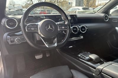 Mercedes Klasa A 200 AMG Line