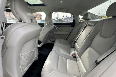 Volvo S90 T8 AWD Plug-In Hybrid Ultimate Bright aut