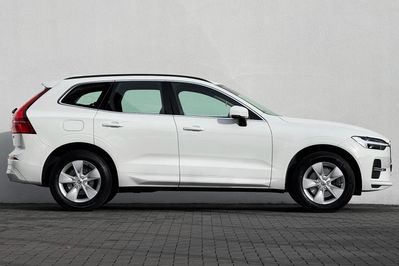 Volvo XC60 B4 B Momentum Pro