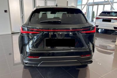 Lexus NX 450h+ Omotenashi AWD
