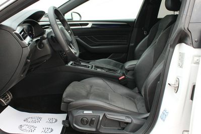 Volkswagen Arteon 2.0 TDI R-Line DSG