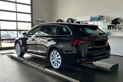 Skoda Octavia Drive Selection 1.5 TSI mHEV DSG