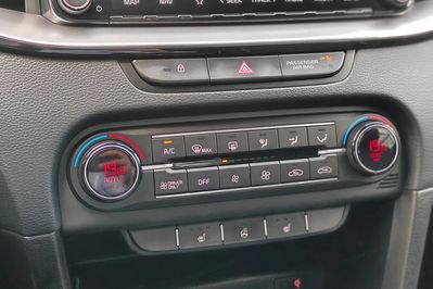 Kia XCeed 1.6 Gdi Phev Business Line Dct