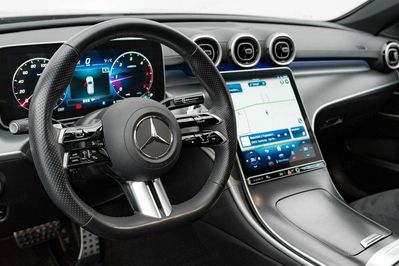 Mercedes Klasa C 220 d mHEV 4-Matic