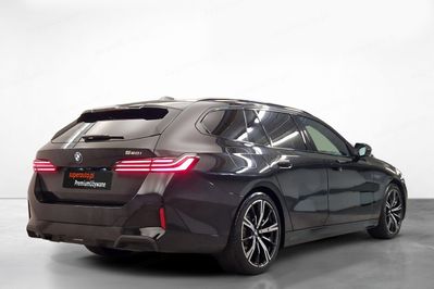 BMW Seria 5 520i mHEV aut