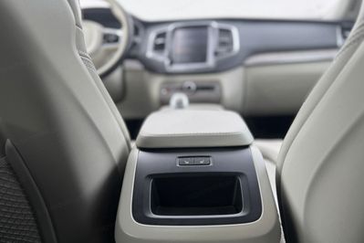 Volvo XC90 B5 D AWD Plus Dark