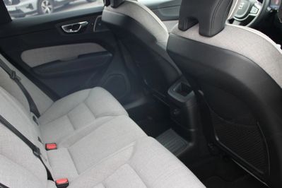 Volvo XC60 T6 Plug-In Hybrid AWD Ultra Bright