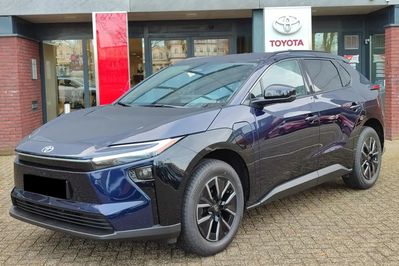 Toyota bZ4X Style EV