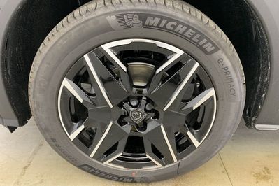 Peugeot 3008 GT 1.2 mHEV e-DCS6