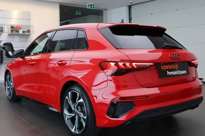 Audi A3 35 TFSI mHEV S Line S tronic
