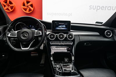 Mercedes Klasa C C 300 2.0  9G-TRONIC