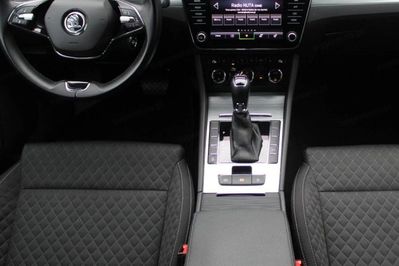 Skoda Superb 2.0 TDI DSG