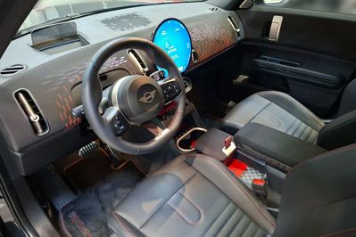 Mini Countryman ALL4 Linia John Cooper Works sport-aut