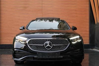 Mercedes Klasa E 220 d  4-Matic AMG