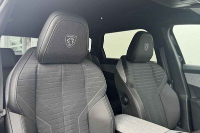 Peugeot 5008 GT 1.2 mHEV e-DCS6