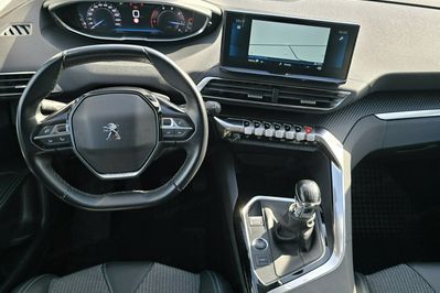 Peugeot 3008 1.5 BlueHDi Allure S&S