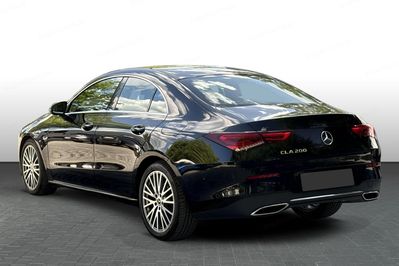Mercedes CLA 200