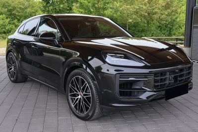 Porsche Cayenne Coupe E-Hybrid Black Edition
