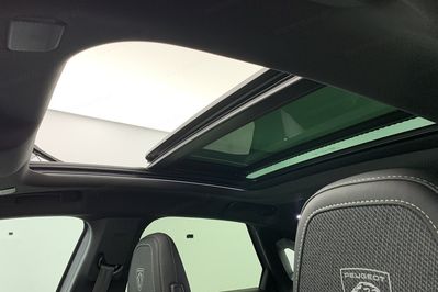 Peugeot 3008 GT 1.2 mHEV e-DCS6