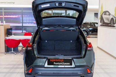 Lexus UX 300h F Sport Design