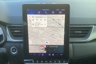 Renault Symbioz ICONIC 1.6 E-Tech Full Hybrid AT