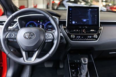Toyota Corolla Cross 2.0 Hybrid Executive