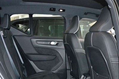 Volvo XC40 B4 Ultra Black Edition