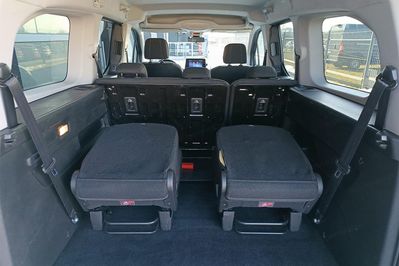 Toyota Proace City Verso Long L2H1 Business Line 7os AT