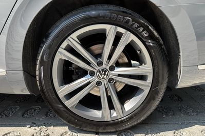 Volkswagen Arteon R-Line  2.0 TDI DSG