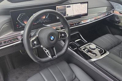 BMW Seria 7 740d xDrive M Sport