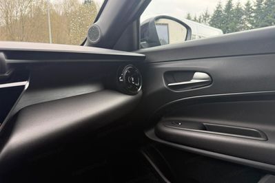 Alfa Romeo Junior 1.2 Ibrida