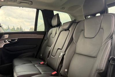 Volvo XC90 T8 AWD Plug-In Hybrid Ultra Dark 7os