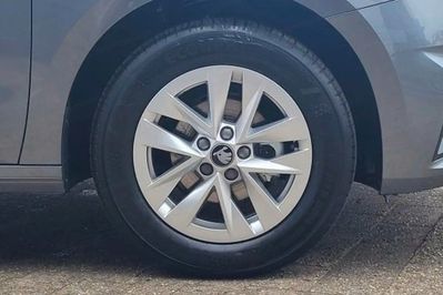 Skoda Fabia Edition 130 1.0 TSI