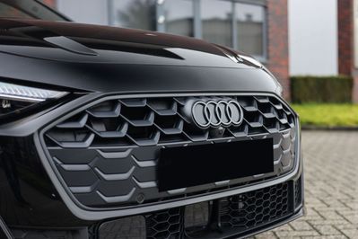 Audi A5 e-Hybrid quattro S line Avant