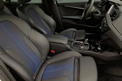 BMW Seria 2 218i M Sport aut
